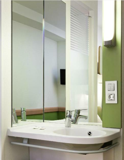 Ibis Budget Bradford Bradford  Buitenkant foto